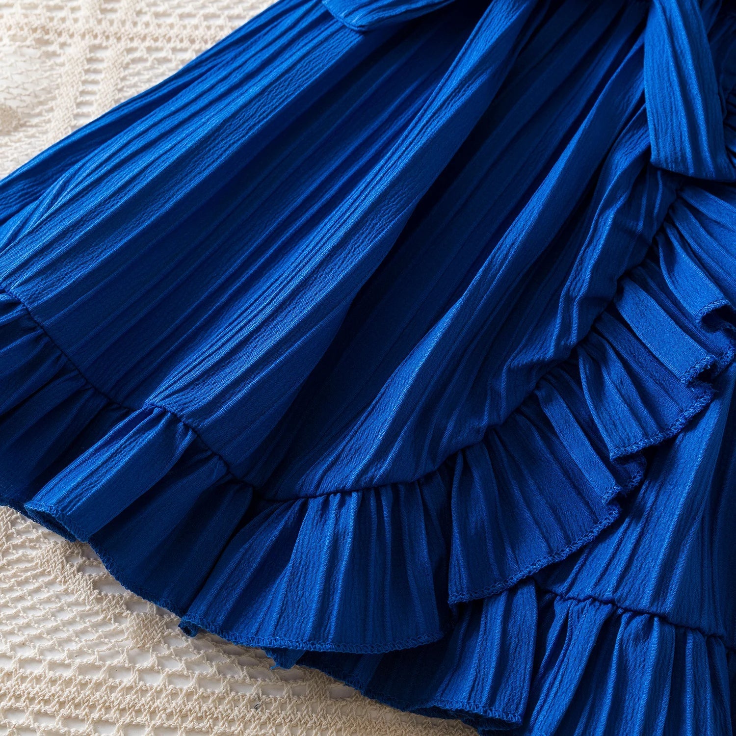 שמלת פפיון כחולה דגם אביבה