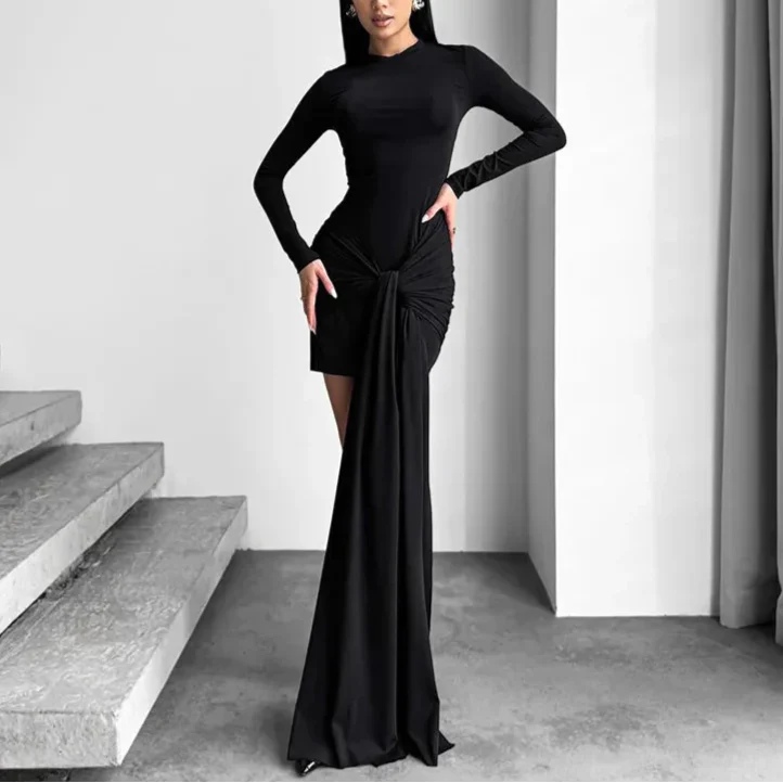 Curry שמלת מיני צמודה עם שרוול ארוך