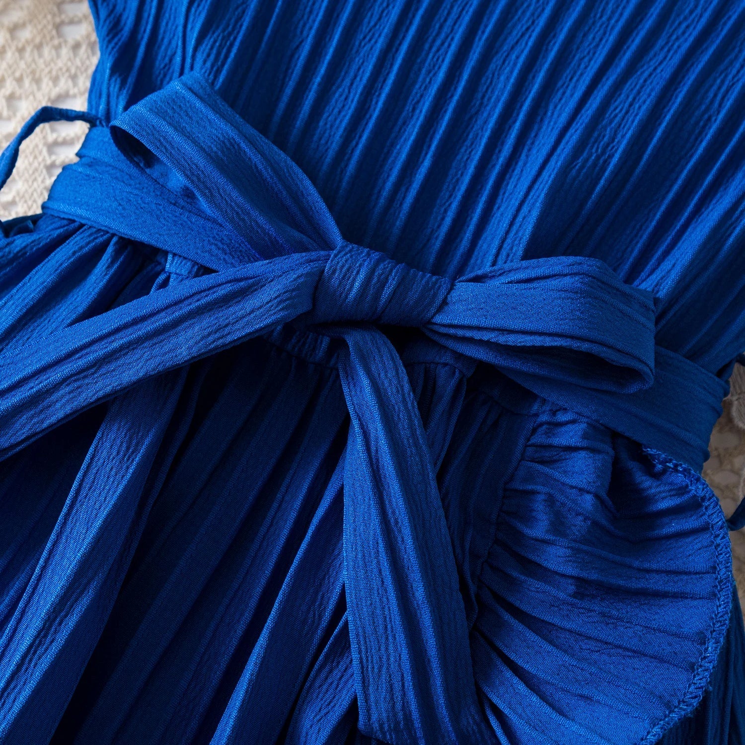 שמלת פפיון כחולה דגם אביבה